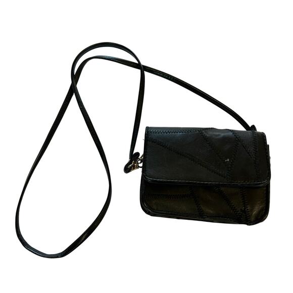 Gitano Vintage Black Faux Leather Small Crossbody Purse Y2K Pockets Mini - Picture 1 of 7